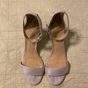 Gianni Bini 8.5 Silver Block-Party